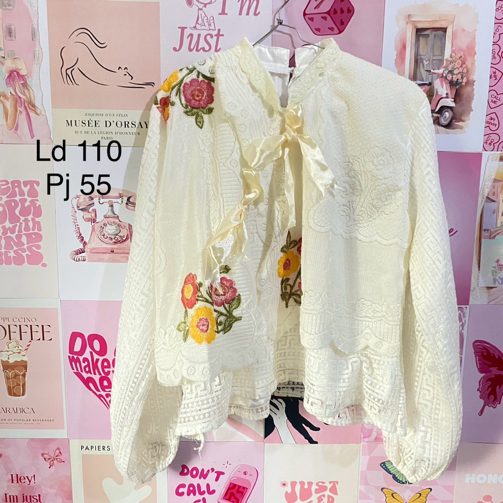 Preloved Beachylooks Miami Top Lace Kebaya Modern Pita Like new