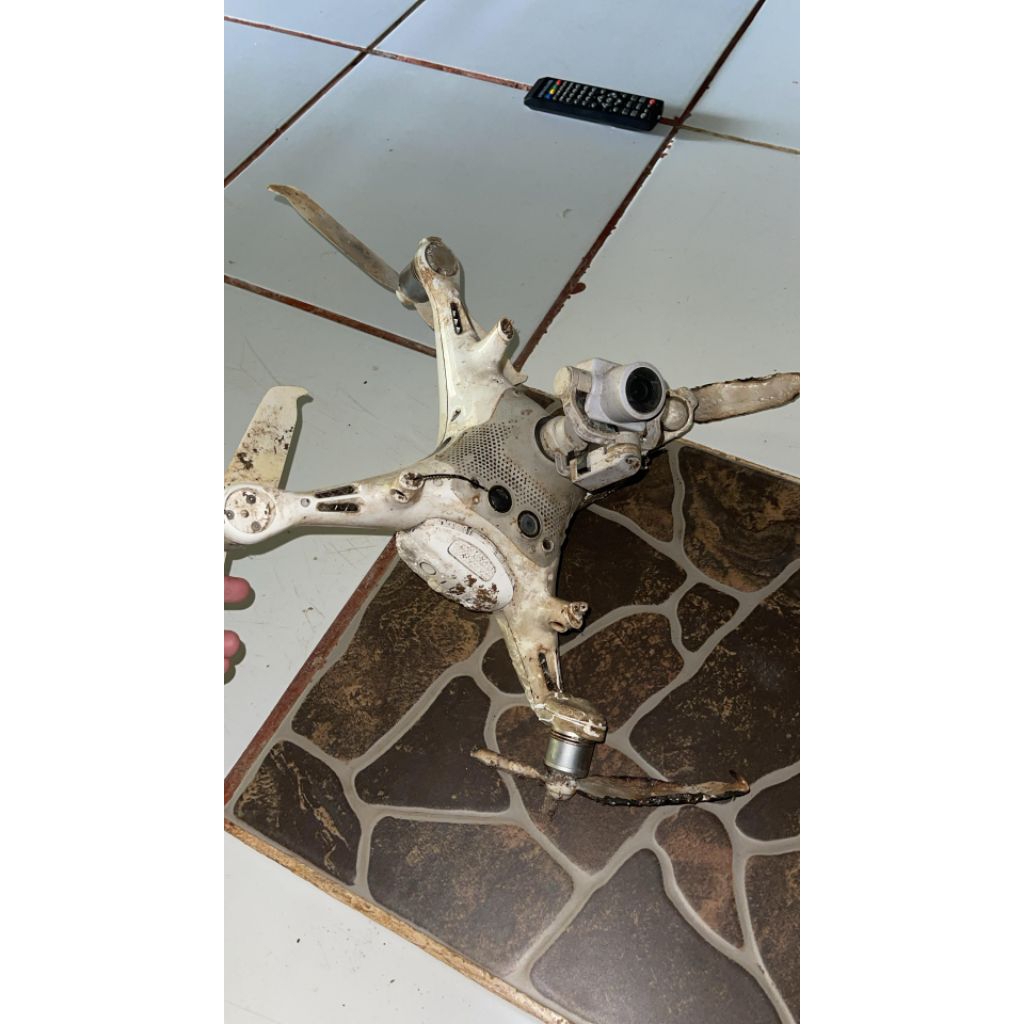 drone DJI phantom 4