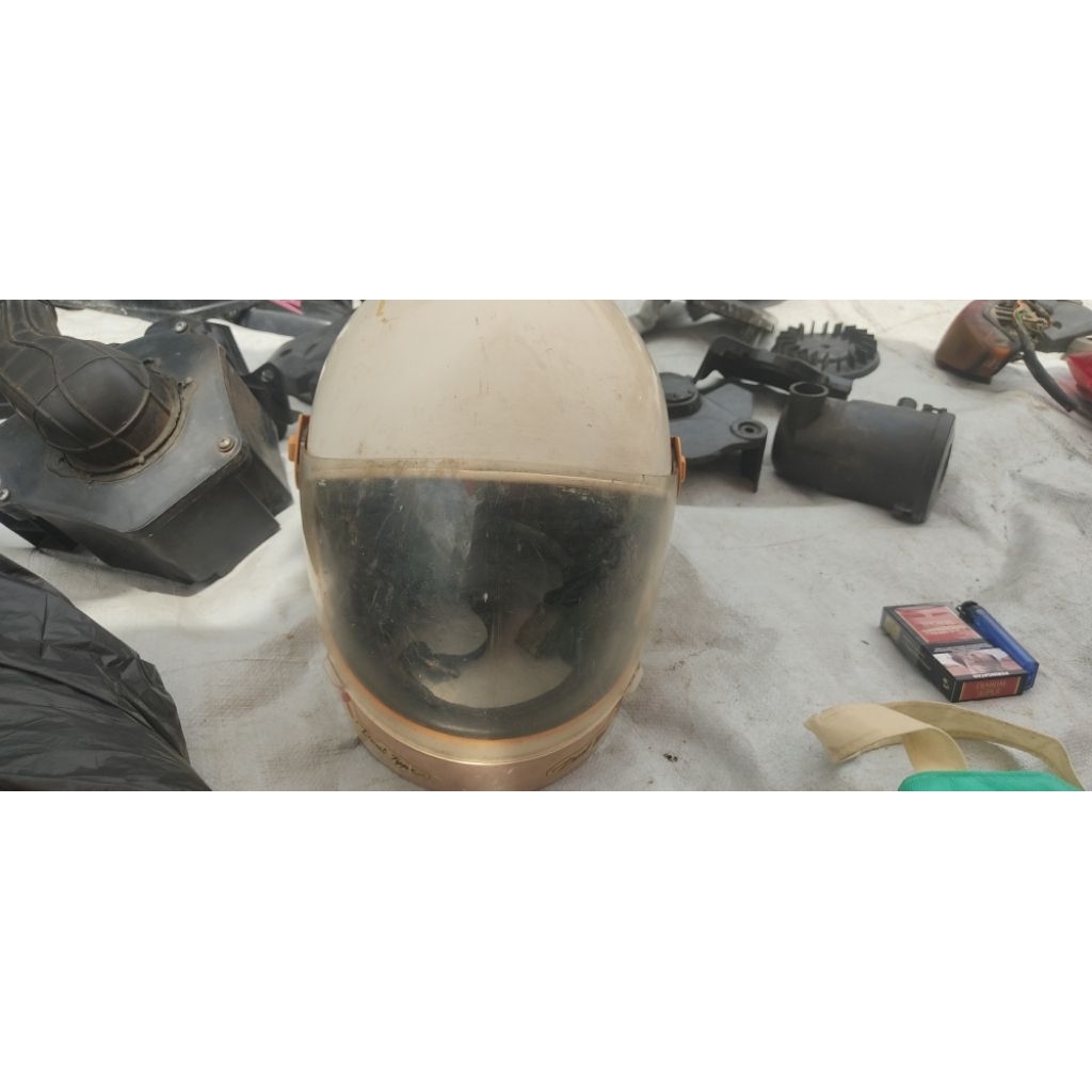 Helm SECOND TRX HONDA ORI jadul busa utuh astronot putih vintage ukuran L