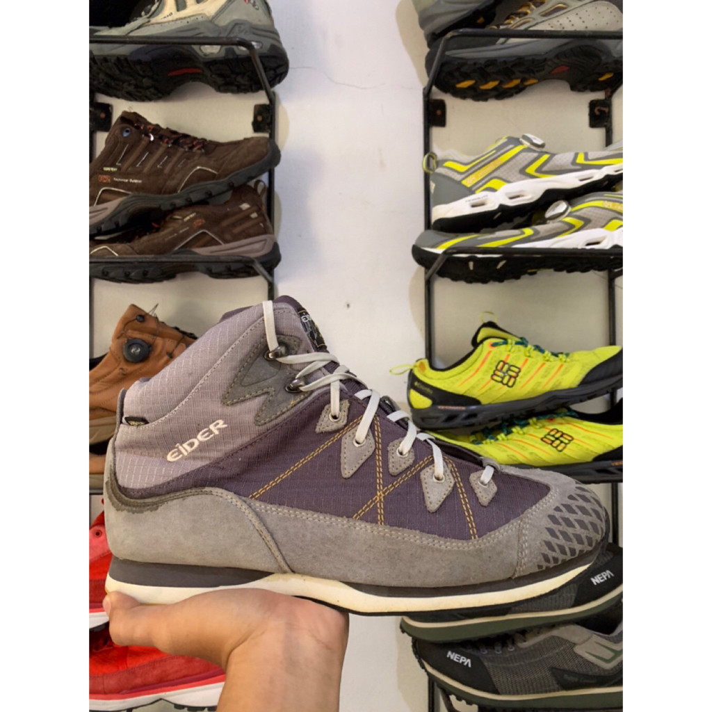 SEPATU EIDER GORETEX
