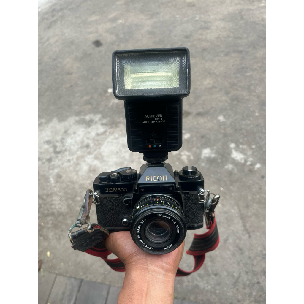 Rikenon 50mm f/2 + Flash Achiever Vintage