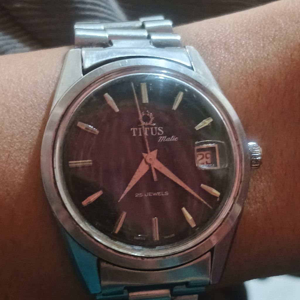 jam tangan titus