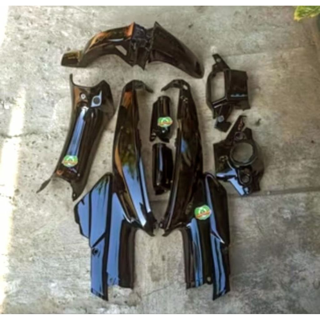 Cover body halus Yamaha alfa body bodi set Alfa warna hitam