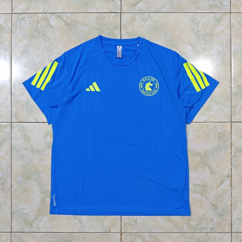 Kaos Adidas Boston 10K 2026 Women