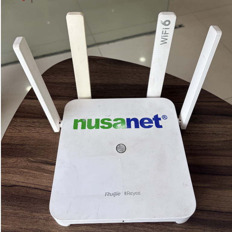 Ruijie RG‑EW1800GX Pro - WiFi 6 Dual Band (Second)