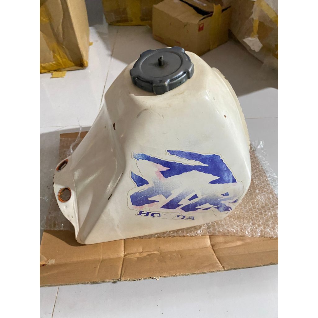 Tangki bensin original Honda XLR XR 200