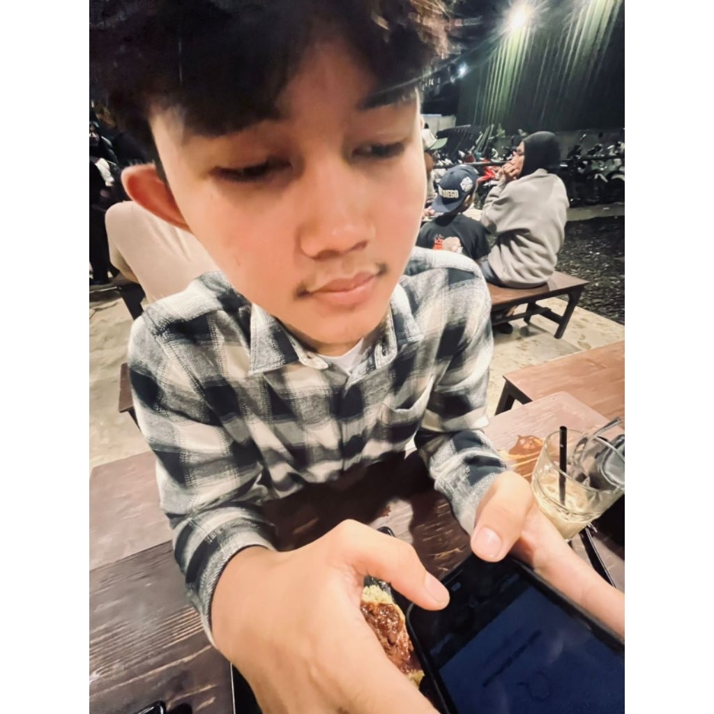 URGENT di jual temenn jomblo | no minus| butuh tmn sleepcall