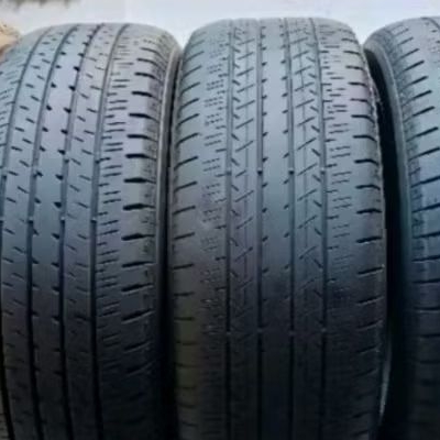 ban mobil copotan 215/55 ring 17 Dunlop Achilles