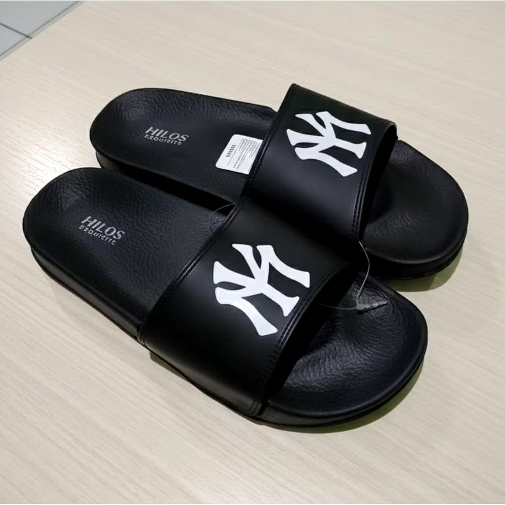 (BRISK STORE) SENDAL KARET PRIA TERBARU-SENDAL KARET PRIA MURAH-SENDAL KARET PRIA ANTI LICIN