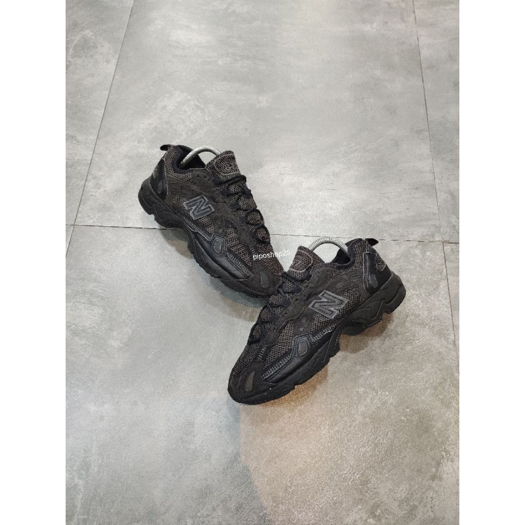 New Balance 827 Marathon Black