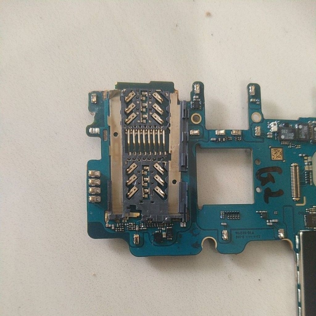 Mesin Hp Samsung SM-C955F kondisi dudukan SIM Rusak mesin jamin normal