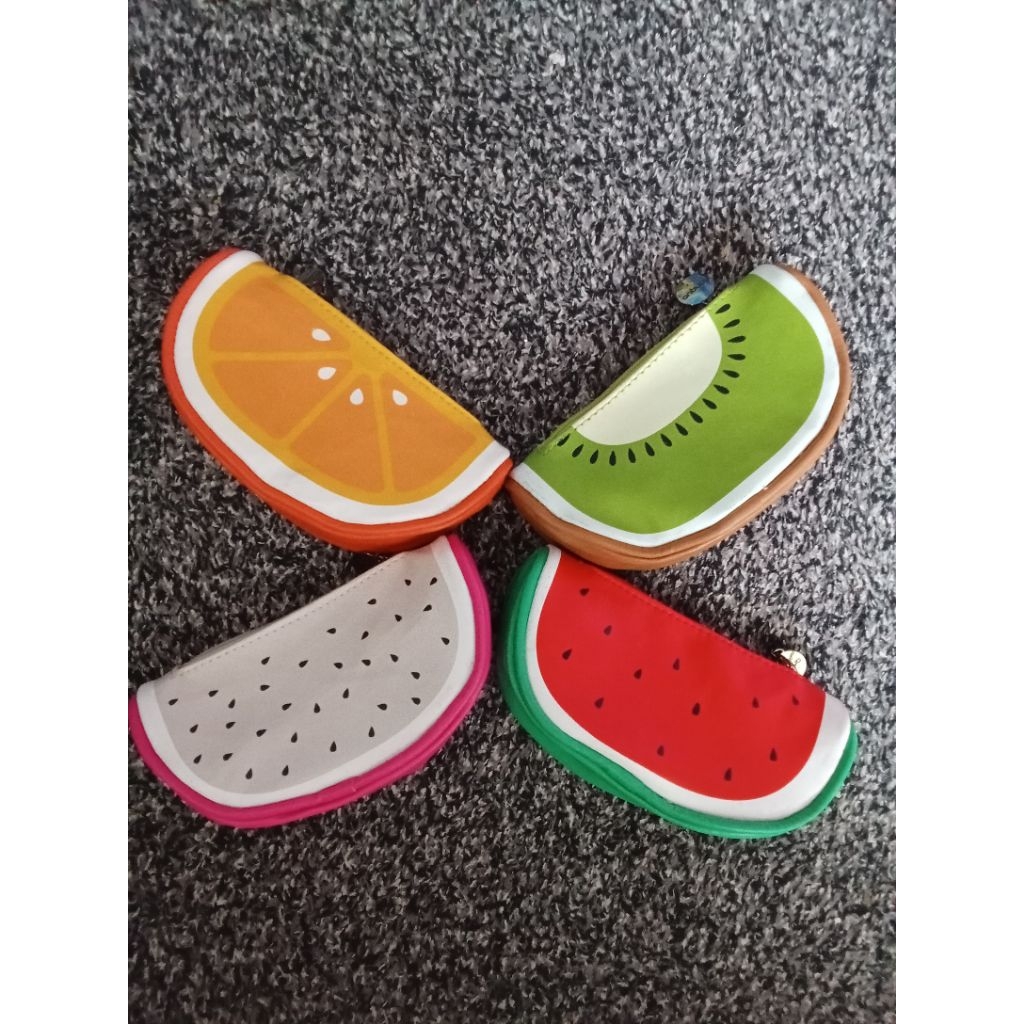 clutch fruta languo tempat pensil aesthetic motif buah merk languo