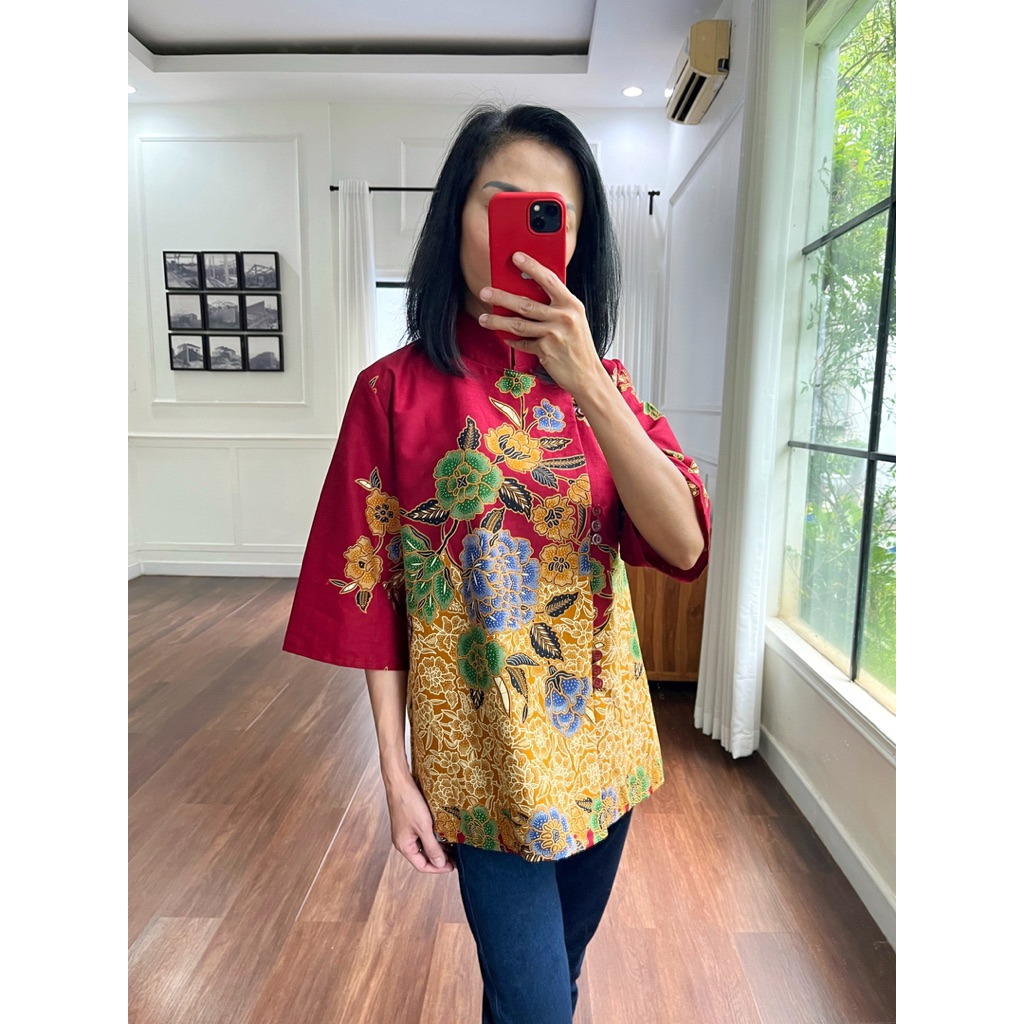 Batik Queen | Huang Blouse Cheongsam