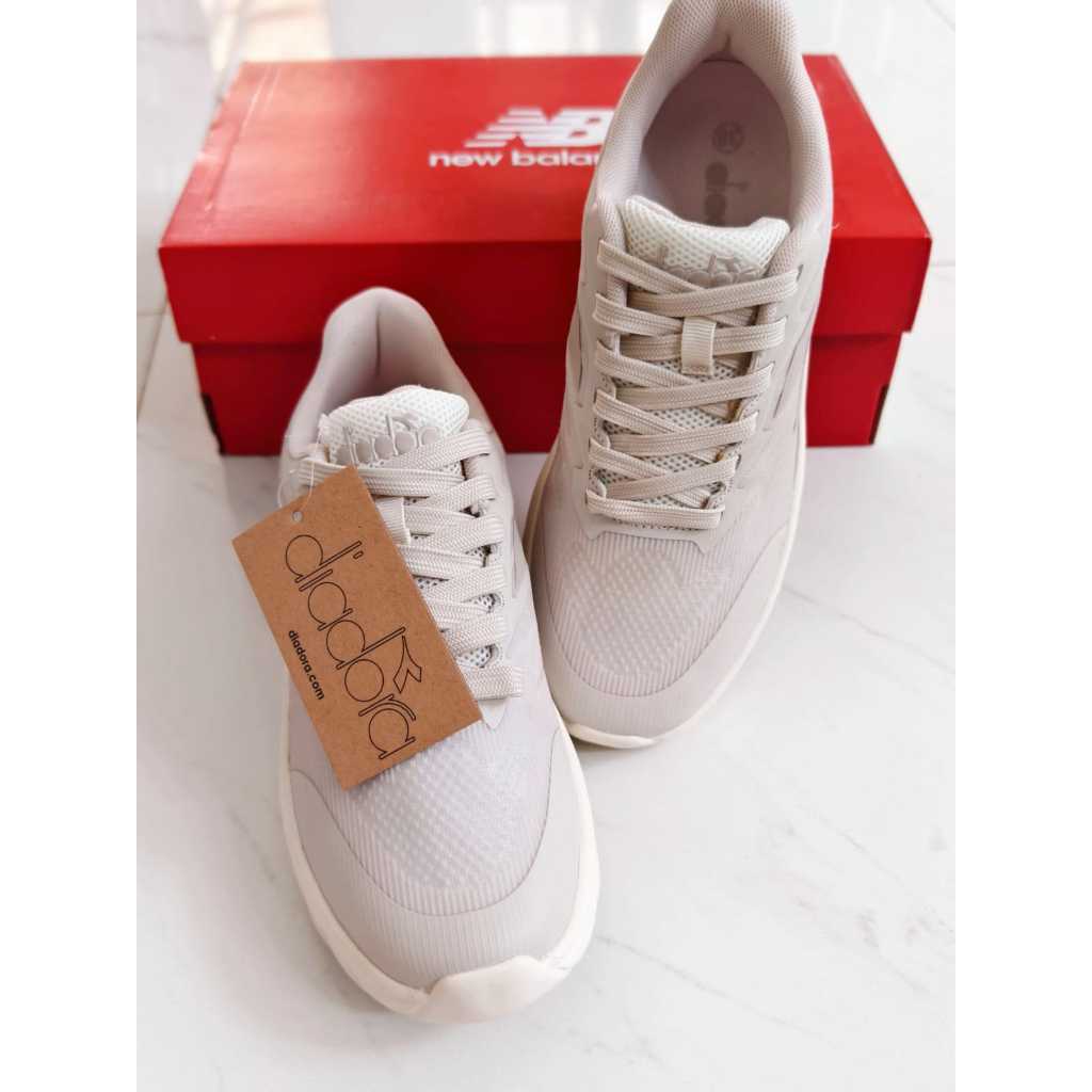 ORIGINAL DIADORA PIGO BEIGE SEPATU RUNNING LARI WANITA WOMAN OLAHRAGA ALAS KAKI RUN SHOES CREAM BROK