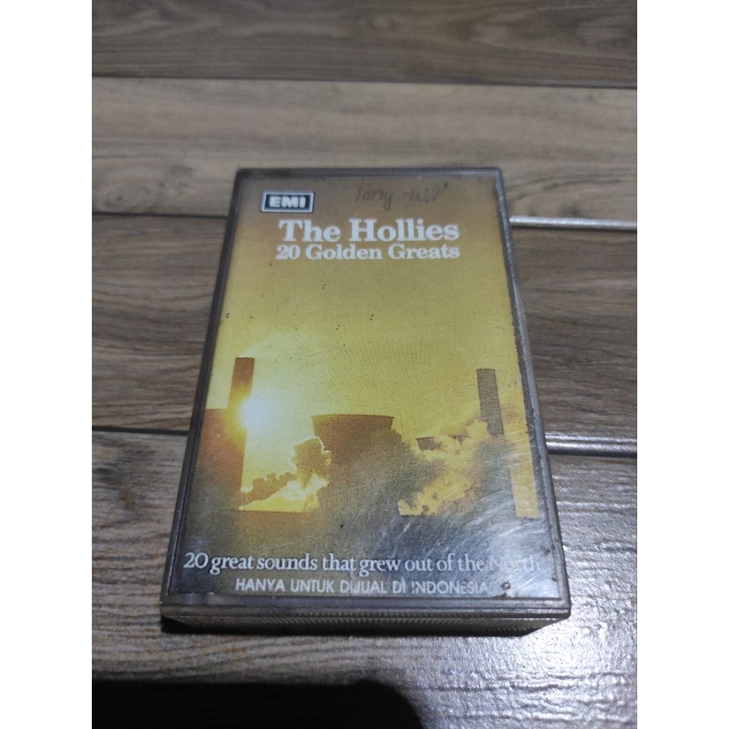 kaset pita the HOLLIES 20 golden greats