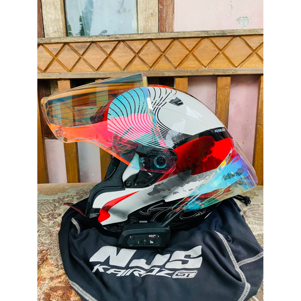 | Second | Mulus Helm NJS Kairoz Gt + Intercom Ejeas V6 Pro + VISOR CLEAR IRIDIUM RED + SPOILER CLEA