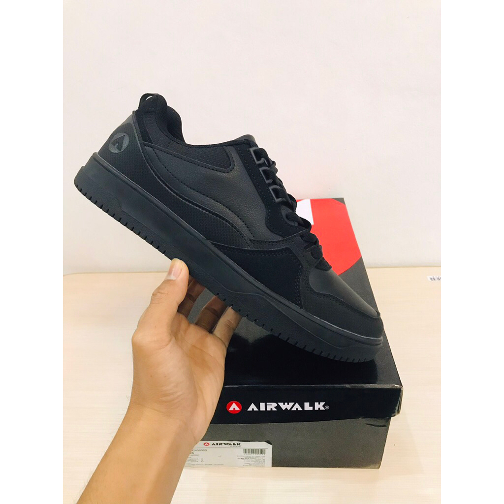 BIG SALE AIRWALK DAWSON [AIW15320403] ORIGINAL SEPATU PRIA/SEKOLAH/HITAM/FULL BLACK/SNEAKERS