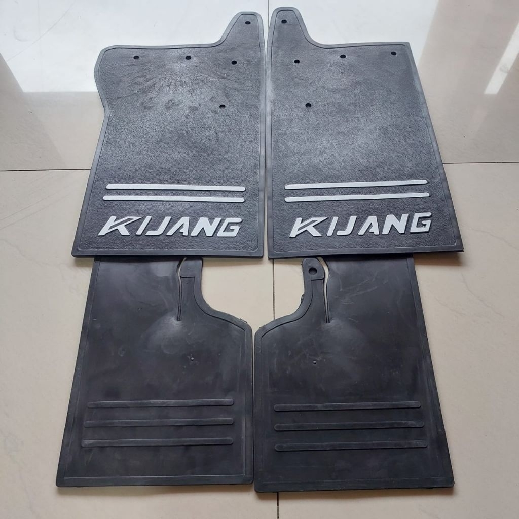 KARPET RODA PENAHAN LUMPUR/PELINDUNG CIPRATAN MOBIL KIJANG SUPER ,KIJANG GRAND (DEPAN/BELAKANG)