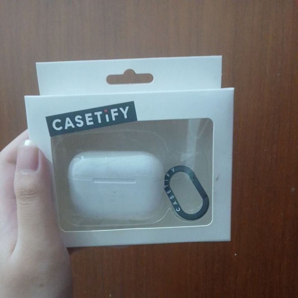 earphone casetify second