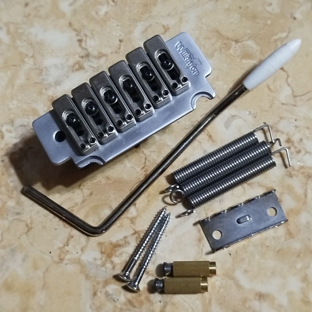 Tremolo Wilkinson WVS 50 K Set Tremolo Semi Updown 2 Pivot