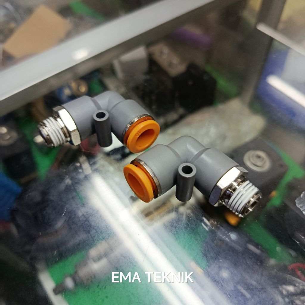 Fitting pu pneumatik Lbow