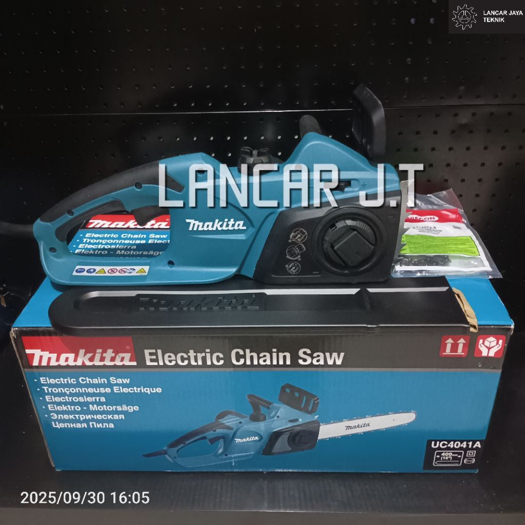Mesin Senso Elektrik Gergaji Kayu Makita Mesin Chainsaw Makita UC 4041 A