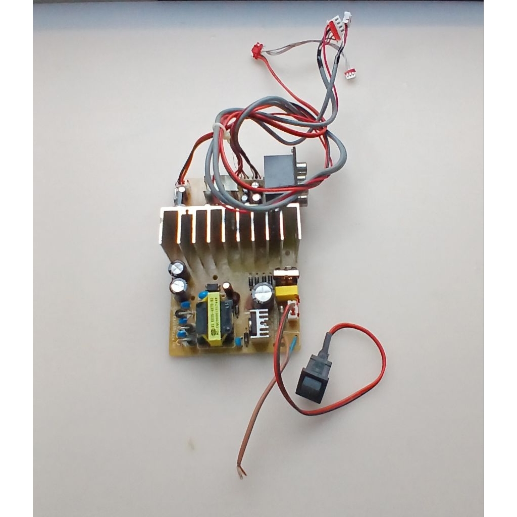 MODUL POWER SPEAKER AKTIF 2.1 GMC MODEL 888E