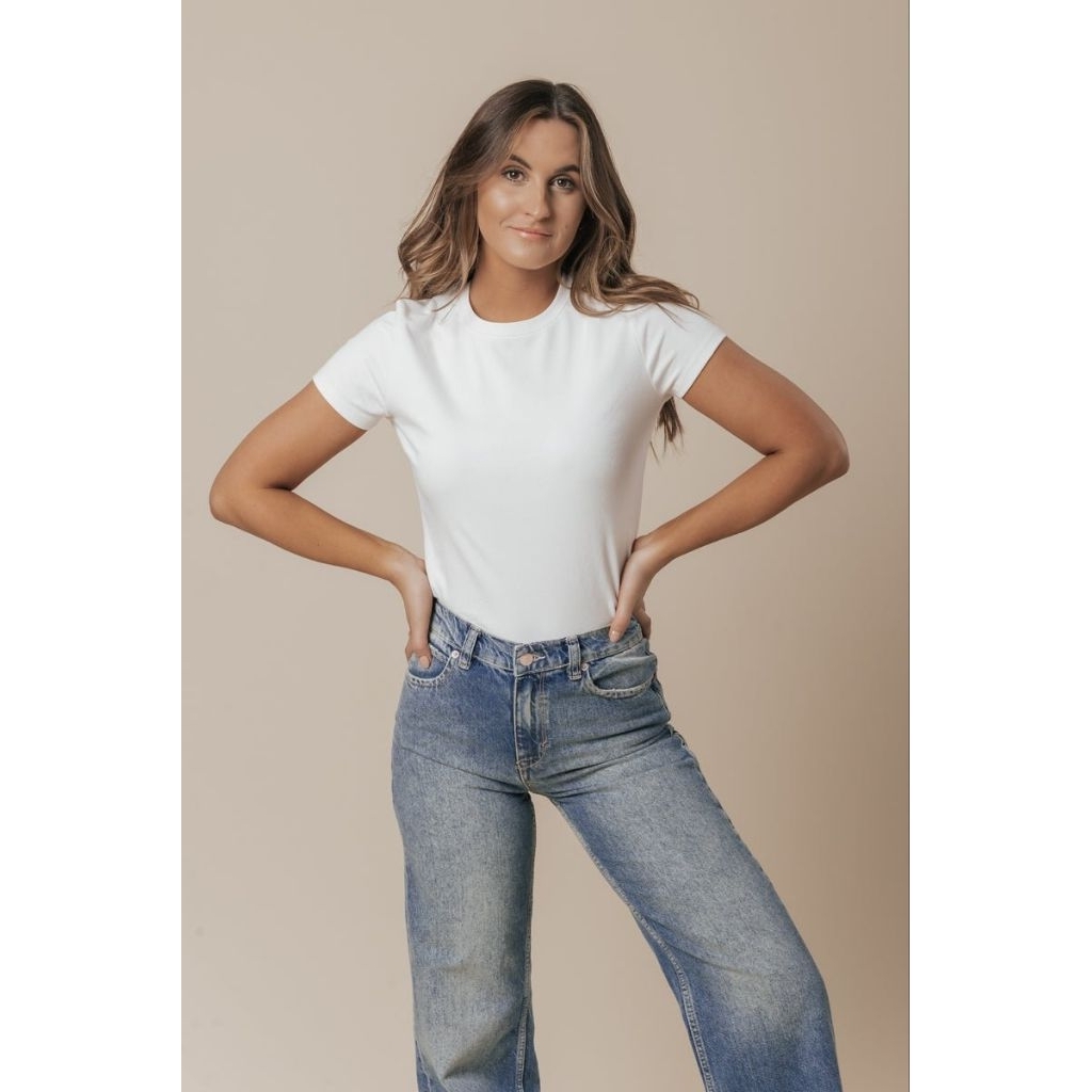 Kaos Bodyfit Lengan Pendek Wanita | Kaos Wanita Lengan Pendek