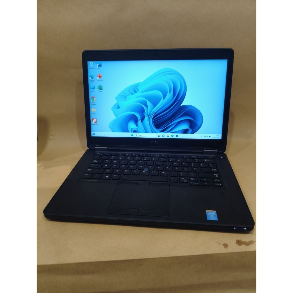 Laptop Dell Latitude E5450 Intel i7 Gen 6 8/256GB