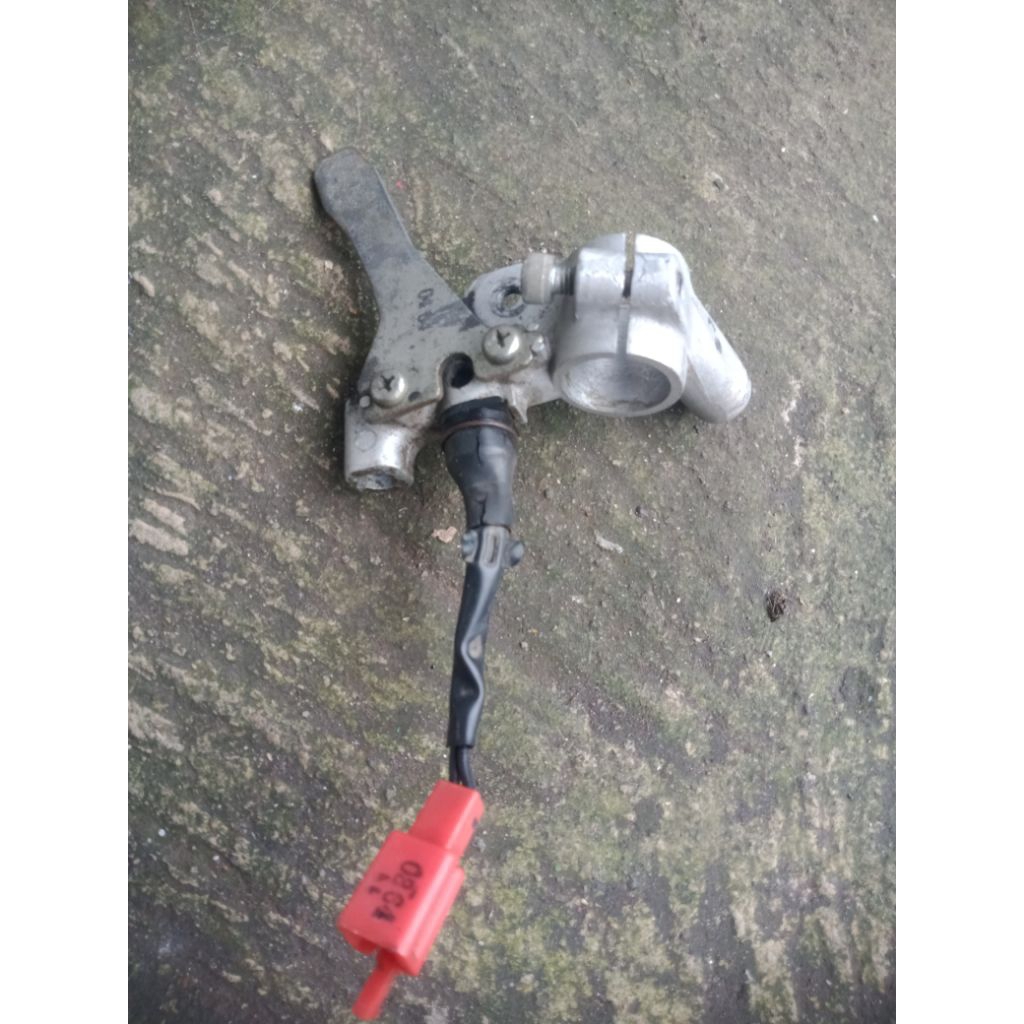 dudukan handle rem belakang mio m3/s/mio j/gt original