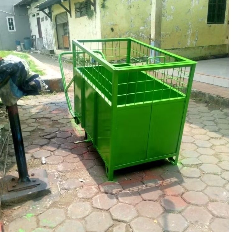 gerobak sampah besi gerobak angkut sampah gerobak besi gerobak dorong