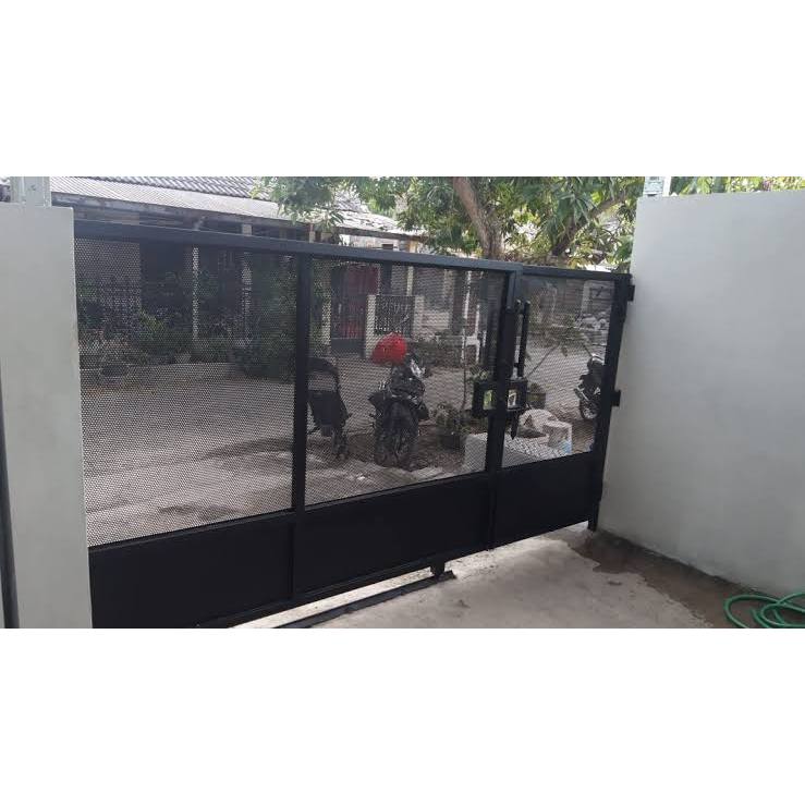 Pagar Perforated Kombinasi Plat Minimalis Besi Galvalis