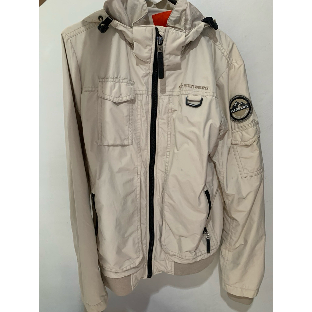 Jaket Gunung Isenberg Original