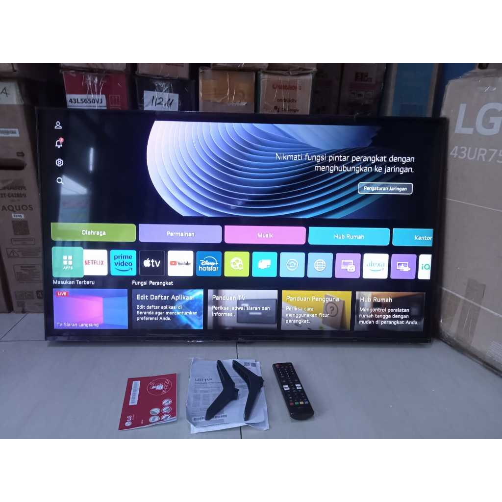 TV LED LG 43 inci 4K UHD SMART TV YouTubeDigital TV Kondisi bekas pemakaian 6632F