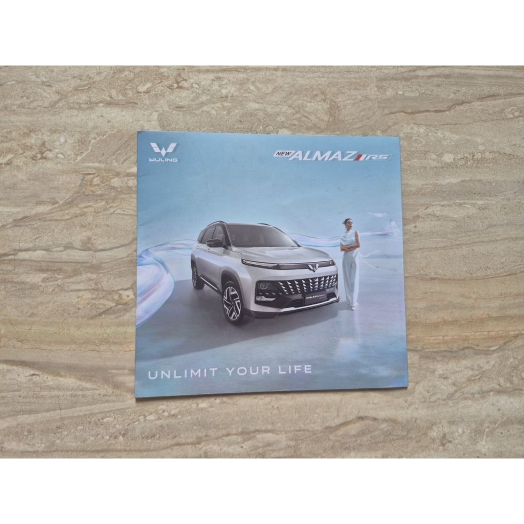brosur katalog mobil wuling almaz 2024 leaflet