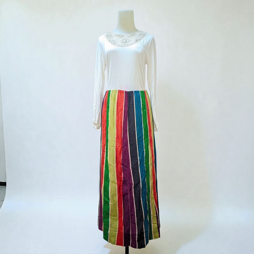 Gamis Wanita Maxi Dress Atasan Putih Rok Motif Garis Pelangi Berfuring