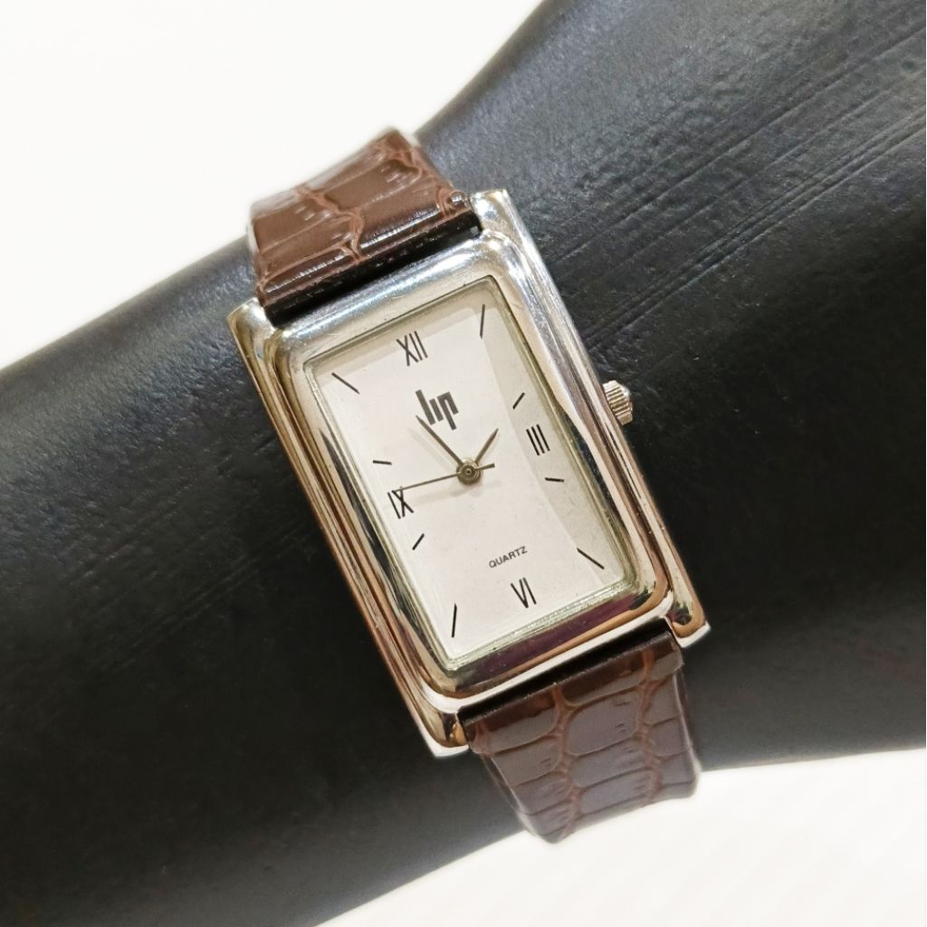 Jam Tangan LIP Paris Vintage Churchill Tank Quartz Watch Pria Kulit Asli Prancis Persegi Original