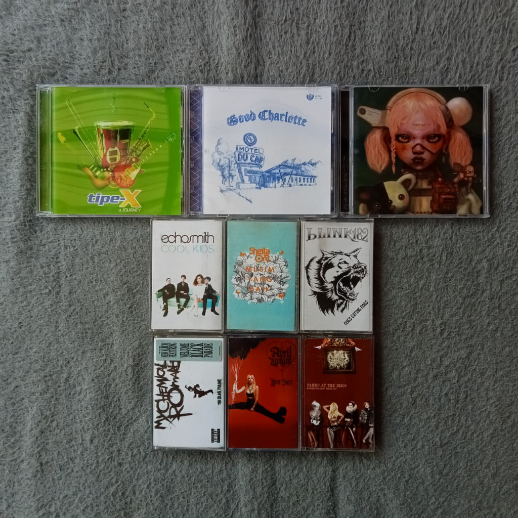 [USED ITEMS] Kaset Pita & CD Bootleg - Avril Lavigne - My Chemical Romance - Panic At The Disco - Bl