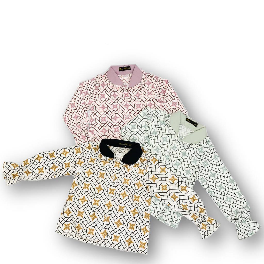 Benang Raja Atasan Perempuan Kembang Petak