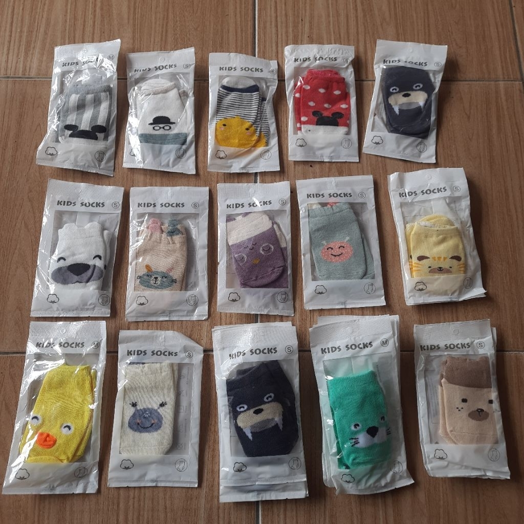 Kaos Kaki Bayi George Baby Original Segel