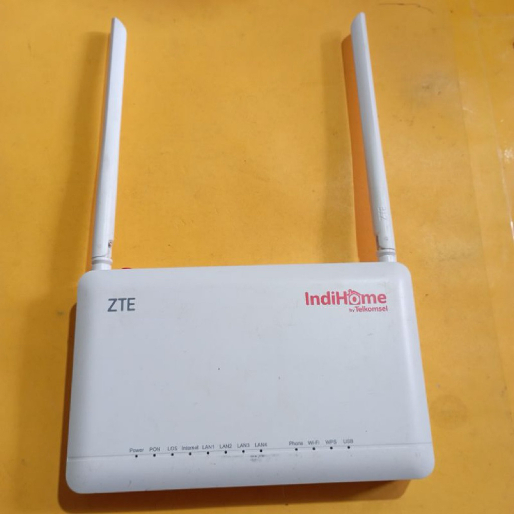 ZTE F670L PORT BIRU DAN ZTE FIBERSTAR + ADAPTOR
