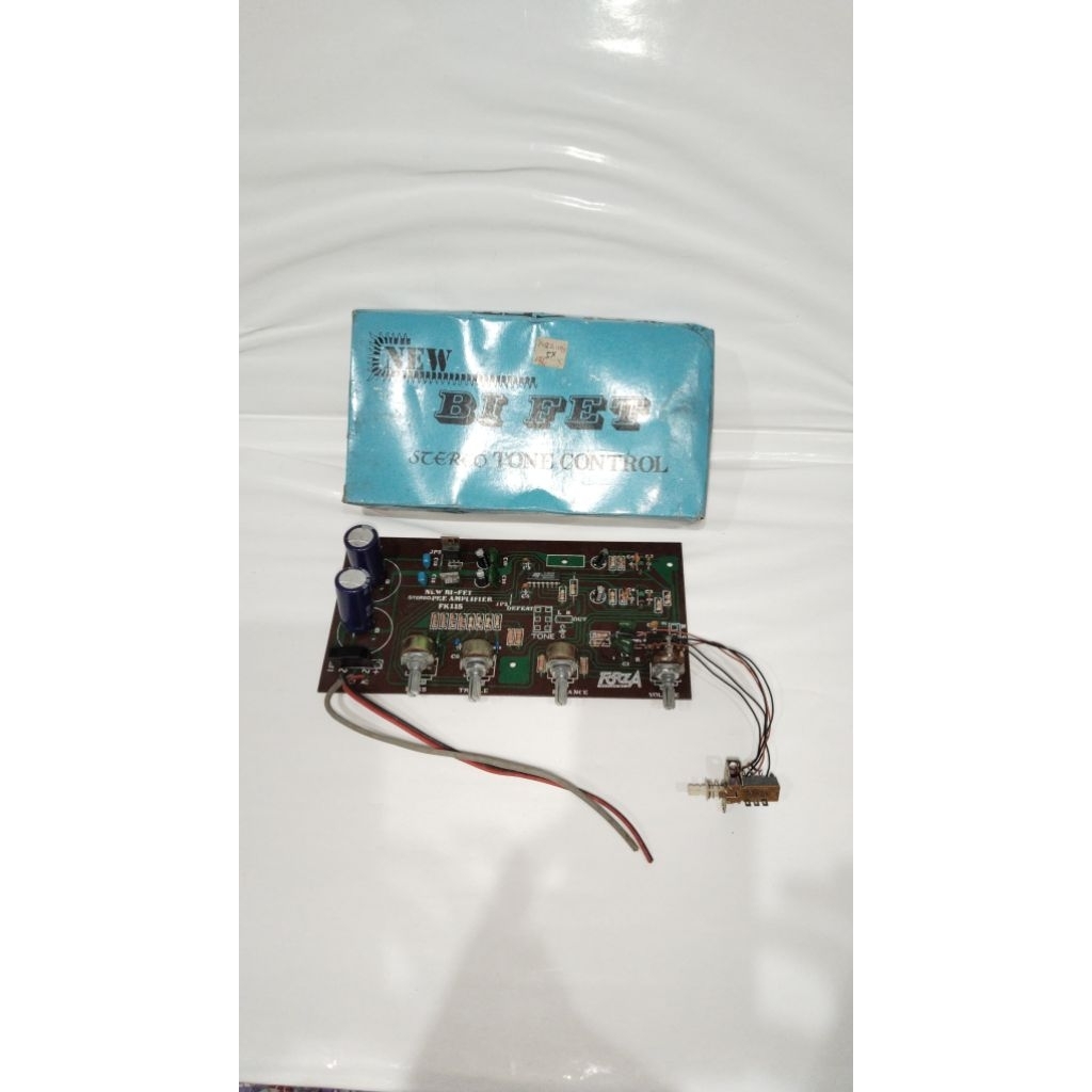 BI FET Stereo Tone Control FK 117