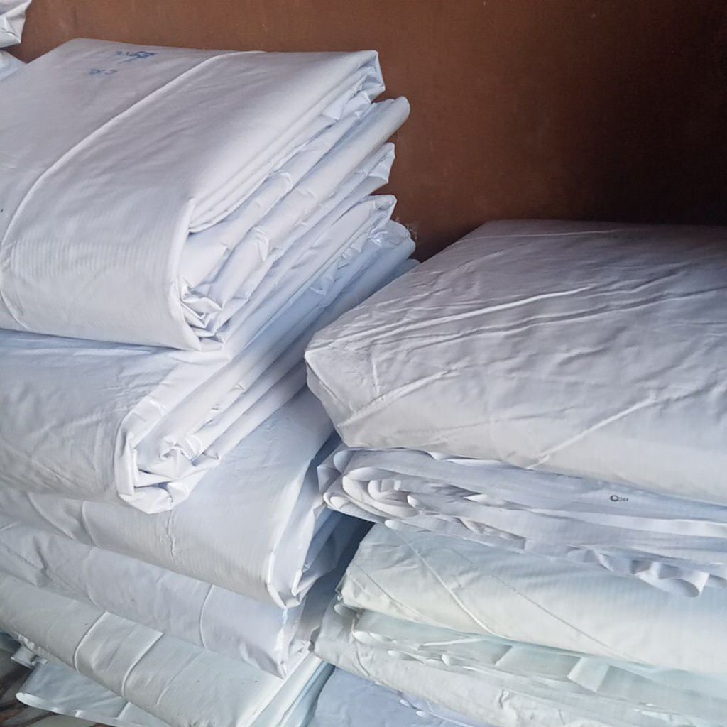 BANNER PUTIH POLOS LEBAR 2 METER