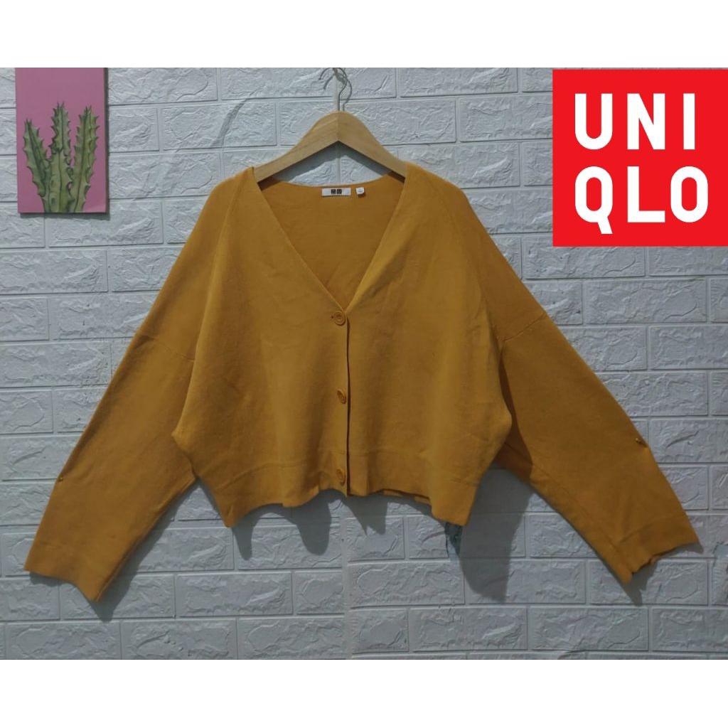 Cardigan Rajut Branded Uniqlo U