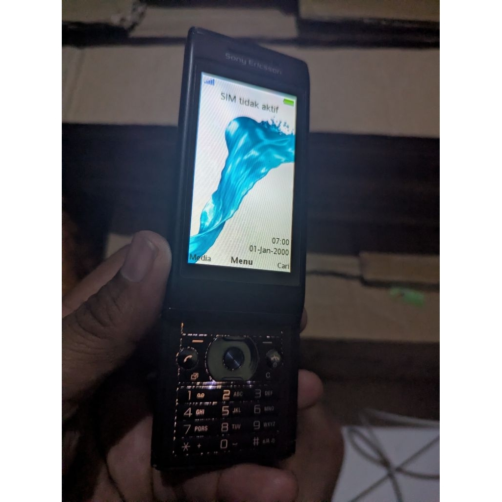 Sony Ericsson Aino U10i bonus memori