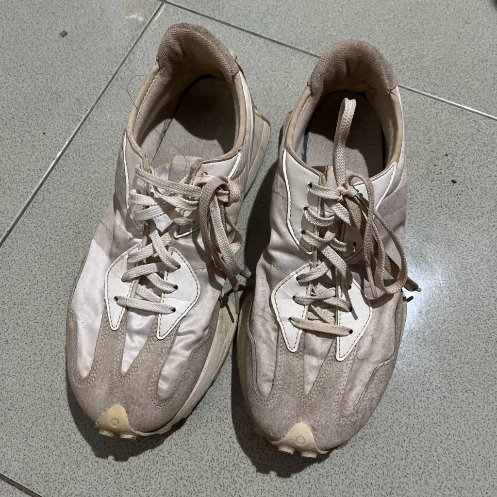 New Balance 327 size 40 insole 25,5cm preloved bekas second