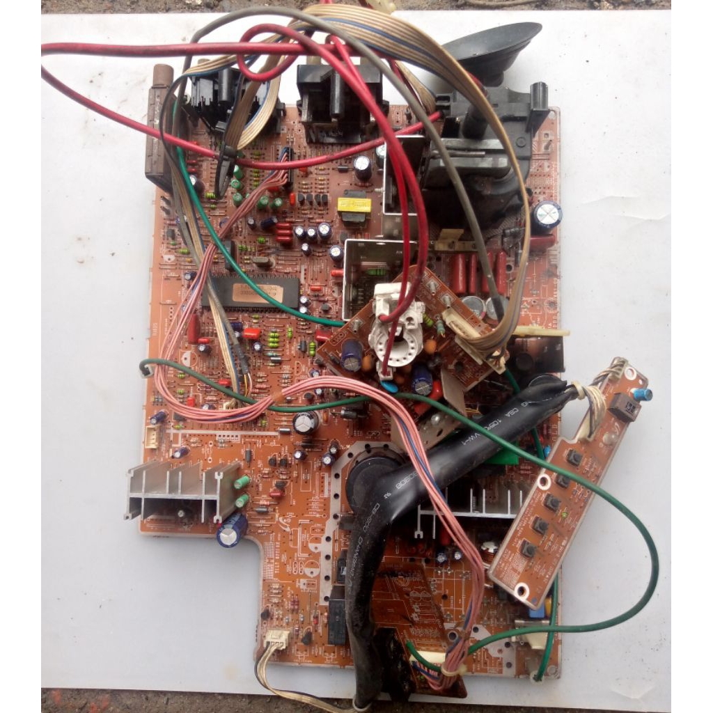 mesin tv Samsung tabung 29inch slim,cabutan,belum test/gambling