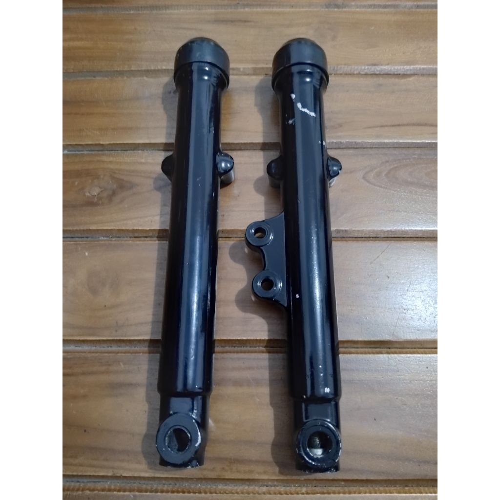 bottom/tabung shock depan yamaha rx king lama/old,rxs115 original