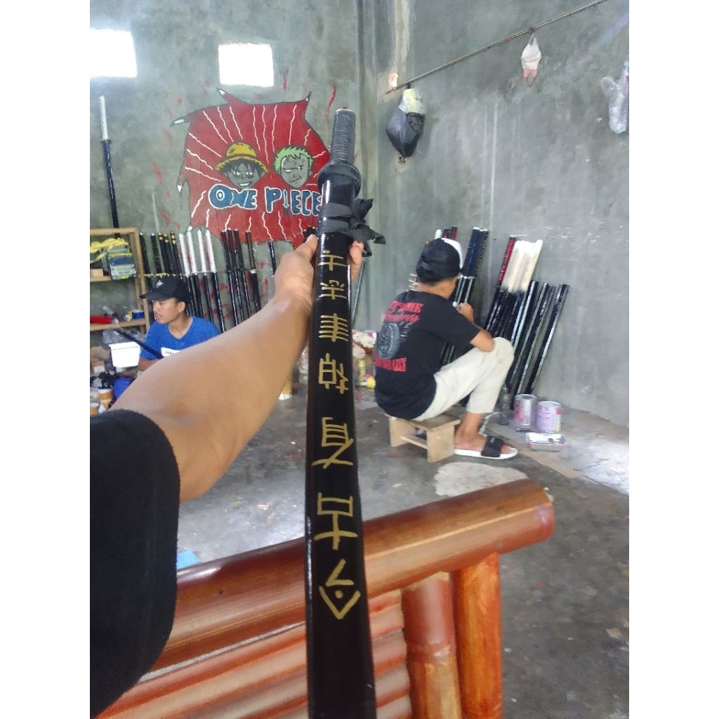mainan katana kayu