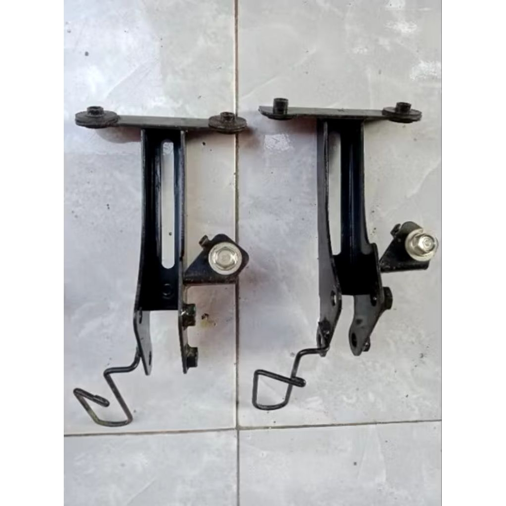 DUDUKAN COVER TAMENG HONDA BEAT Fi 2013 / 2014 / 2015 / ORIGINAL
